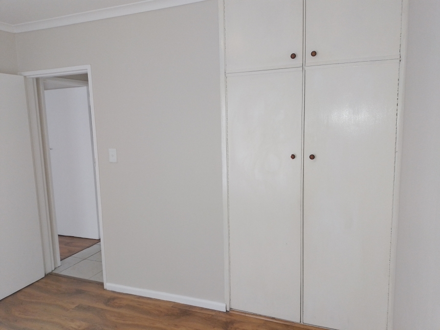 To Let 3 Bedroom Property for Rent in Jagtershof Western Cape